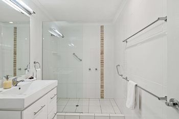 Eden Lodge - Accommodation Adelaide 4