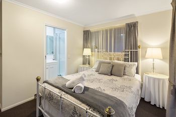 Eden Lodge - Accommodation Adelaide 11