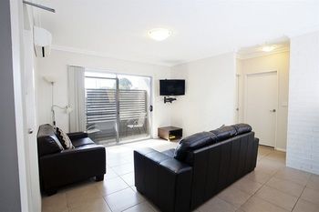 Bluegum Apartments - Accommodation Adelaide 17