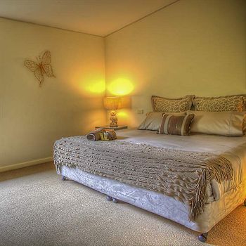 CountryPlace - Accommodation Adelaide 5