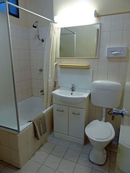Best Western Fawkner Suites & Serviced Apartments - Accommodation Adelaide 5