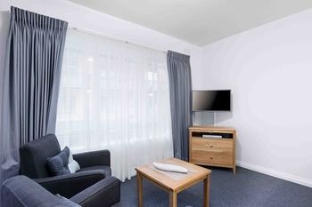Best Western Fawkner Suites & Serviced Apartments - Accommodation Adelaide 54