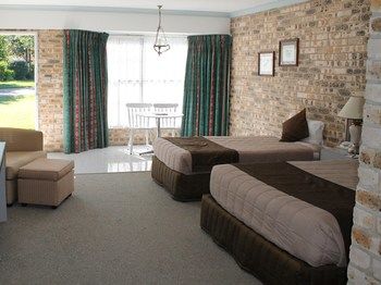 Airport Motel Sir Francis Drake - Accommodation Adelaide 13