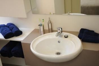 Yarra House Campus Summer Stays - Accommodation Adelaide 2