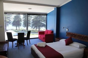 Pippi's At The Point - Accommodation Adelaide 0