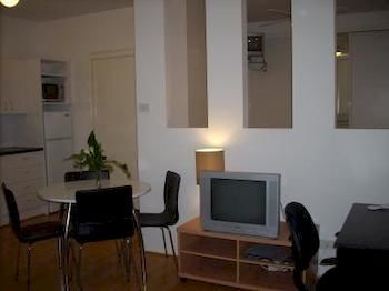 Central Apartments - Accommodation Adelaide 5