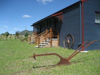 The Wattle Lodge - Accommodation Adelaide 5