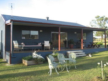 The Wattle Lodge - Accommodation Adelaide 24