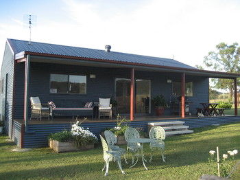 The Wattle Lodge - Accommodation Adelaide 25