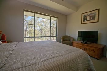 Moonee Beach Executive Retreat - Accommodation Adelaide 12