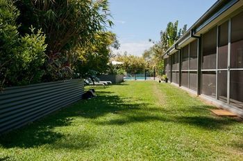 Moonee Beach Executive Retreat - Accommodation Adelaide 30