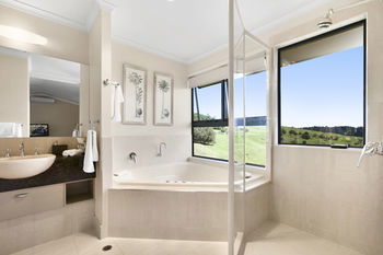 Top Of The Hill - Accommodation Adelaide 18