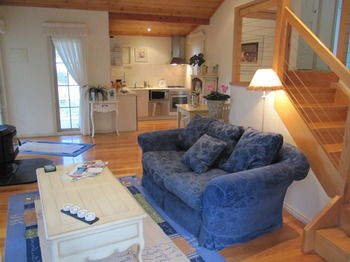Myers Creek Cascades Luxury Cottages - Accommodation Adelaide 0