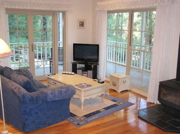 Myers Creek Cascades Luxury Cottages - Accommodation Adelaide 1
