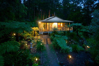 Myers Creek Cascades Luxury Cottages - Accommodation Adelaide 12