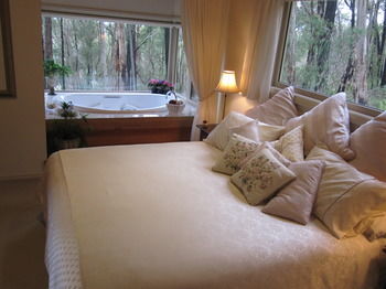 Myers Creek Cascades Luxury Cottages - Accommodation Adelaide 34