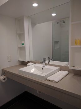 RMIT Village - Accommodation Adelaide 19