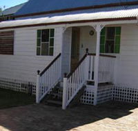 A Pine Cottage - Accommodation Adelaide