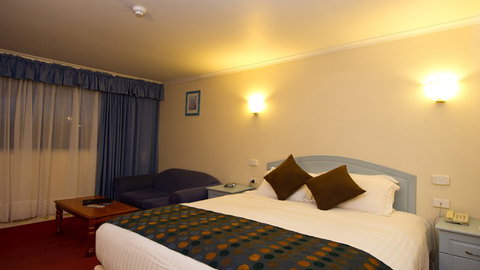 BEST WESTERN Balmoral Motor Inn - Accommodation Adelaide 0