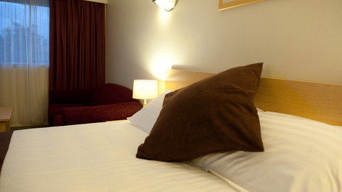 BEST WESTERN Balmoral Motor Inn - Accommodation Adelaide 1