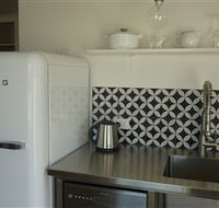 Little Holkham - Accommodation Adelaide