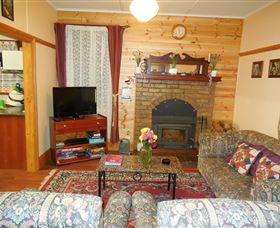 Blue Wren Riverside Cottage - Accommodation Adelaide 4