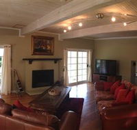 Swallows Nest Guesthouse - Accommodation Adelaide