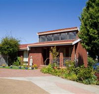 Waterside Accommodation - Derwent Retreat - Accommodation Adelaide