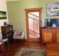 The Tickled Trout - Accommodation Adelaide