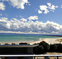 Freycinet Beach Apartments - Accommodation Adelaide