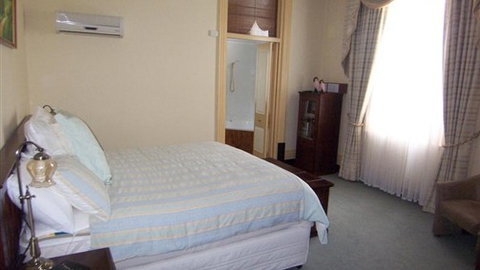 Bank On Main - Accommodation Adelaide 1