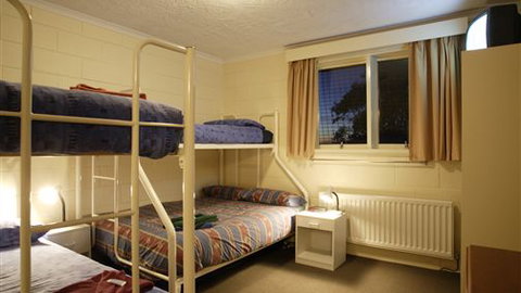 Cooroona Lodge - Accommodation Adelaide 3