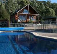 Karoonda Olive Grove Retreat at Mt Buffalo Olives - Accommodation Adelaide