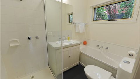 Rocket House Apollo Bay - Accommodation Adelaide 7