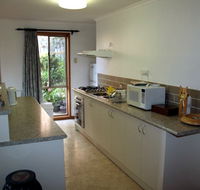 Adrienne's Place on the Hill - Accommodation Adelaide