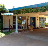 Australian Homestead - Accommodation Adelaide