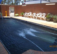 Dragon Phoenix Resort  Restaurant - Accommodation Adelaide