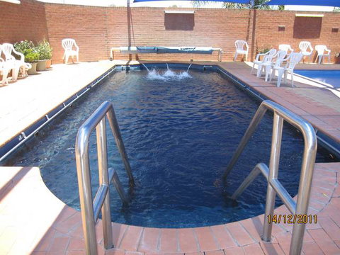 Dragon Phoenix Resort & Restaurant - Accommodation Adelaide 11