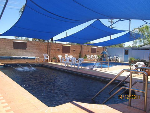 Dragon Phoenix Resort & Restaurant - Accommodation Adelaide 14