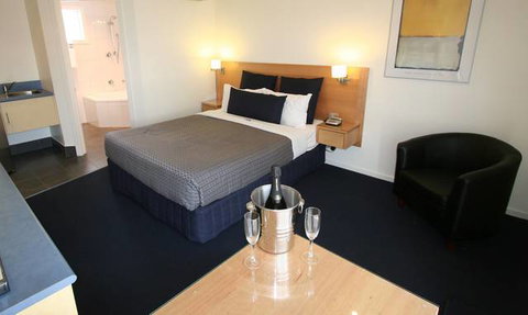 Hamilton Town House Motel On Shakespeare - Accommodation Adelaide 2