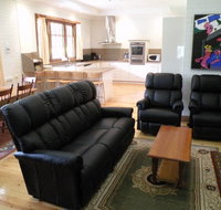 Pinkerton Hill Naracoorte Cottages - Accommodation Adelaide