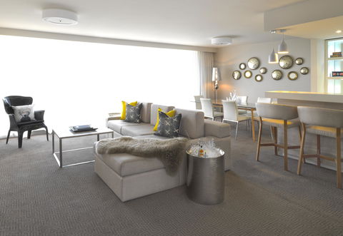 QT Canberra - Accommodation Adelaide 7