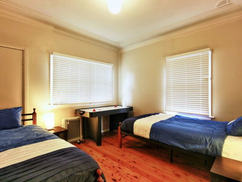 Seaview - Accommodation Adelaide 130