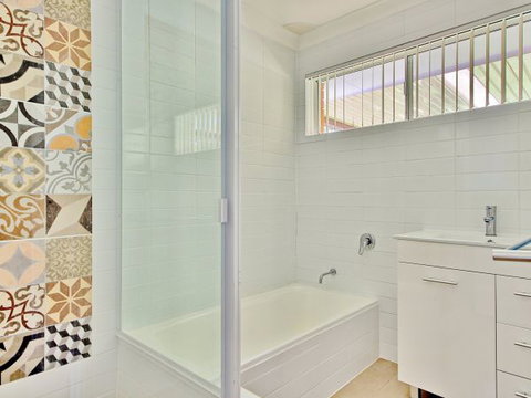 Seaview - Accommodation Adelaide 92