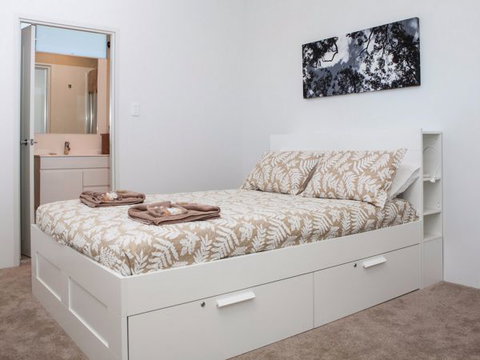 Seaview - Accommodation Adelaide 137