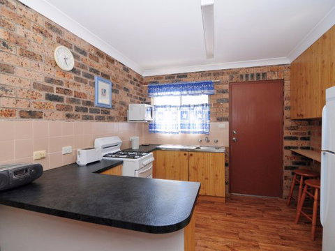Seaview - Accommodation Adelaide 176