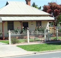 Serenity On The Border Self Catered Bed  Breakfast - Accommodation Adelaide
