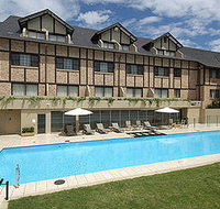 The Hills Lodge Hotel  Spa - Accommodation Adelaide