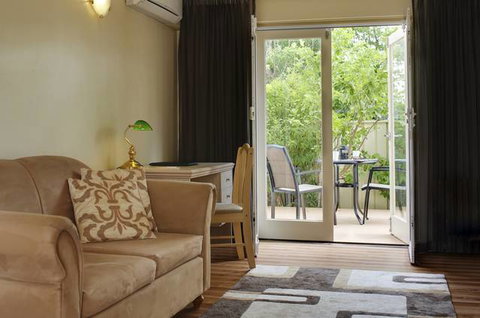 The Peninsula - Riverside Serviced Apartments - Accommodation Adelaide 3