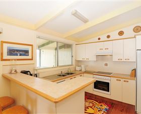 Seaview - Accommodation Adelaide 2